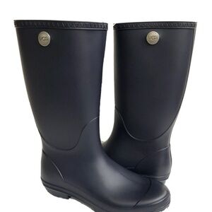 UGG shelby matte black rain/ Waterproof Boots
